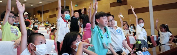  勇士夺冠游行百万人参与