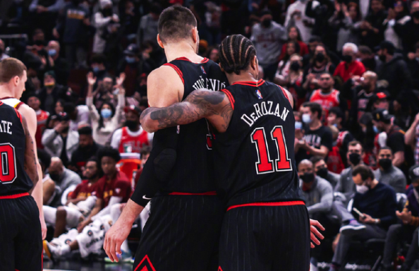 NBA-爱德华兹45分准绝杀尼克斯，森林狼加时逆转登顶东部